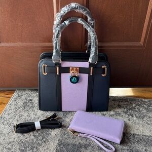 NWOT purse with crossbody strap and wallet